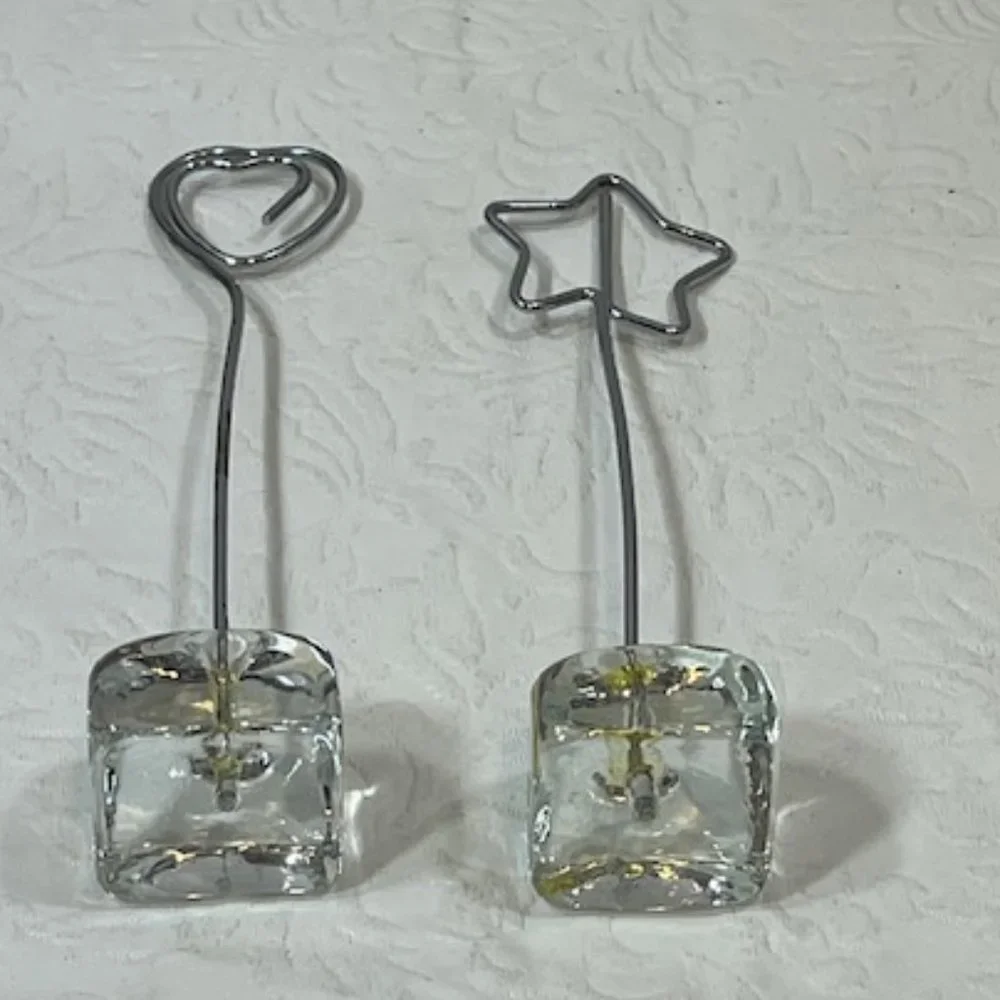 TWO(2) Wired Stands: Hearts/Star Photo Holder Desk Display Postcard Glass Stand